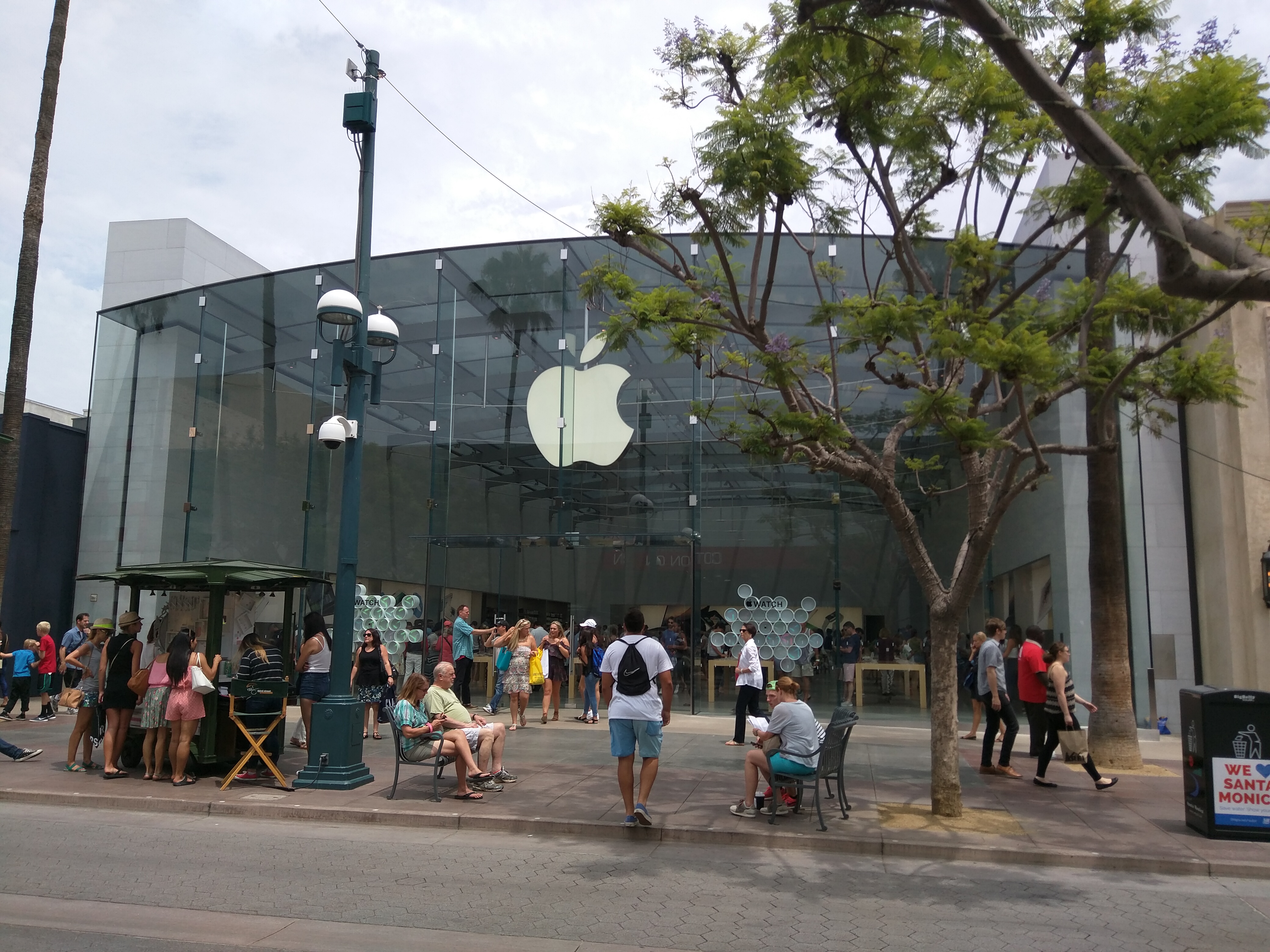 Apple Store